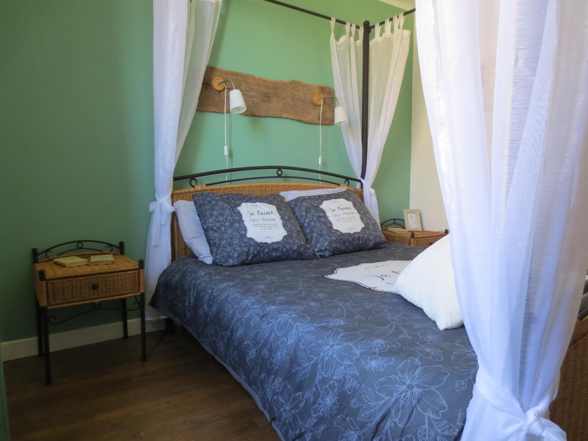 Saint-Julien-le-Petit Formidable B&B المظهر الخارجي الصورة